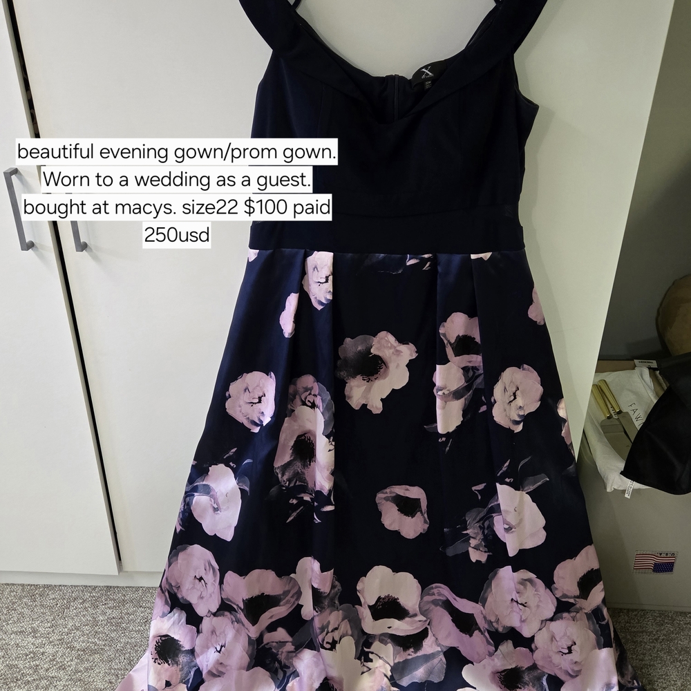 Elegant Floral Evening Gown